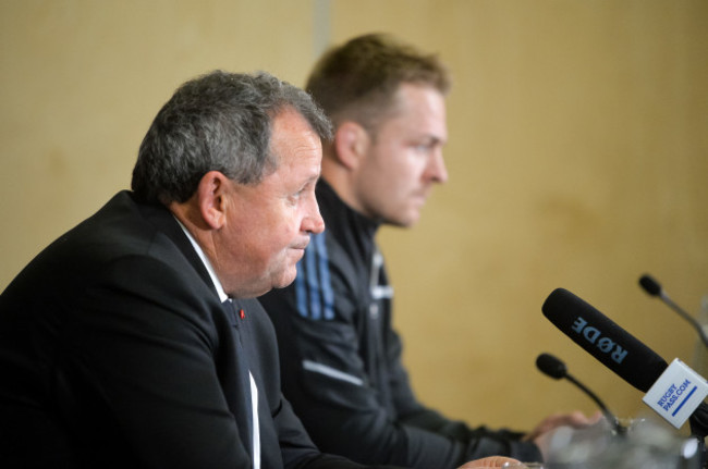 ian-foster-during-the-post-match-press-conference