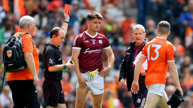 david-coldrick-red-cards-galways-sean-kelly-and-aidan-nugent-of-armagh-at-the-start-of-extra-time