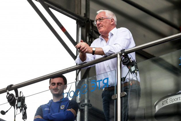 pat-spillane-watches-the-game