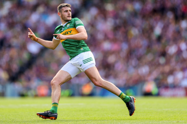 graham-osullivan-celebrates-after-scoring-a-point