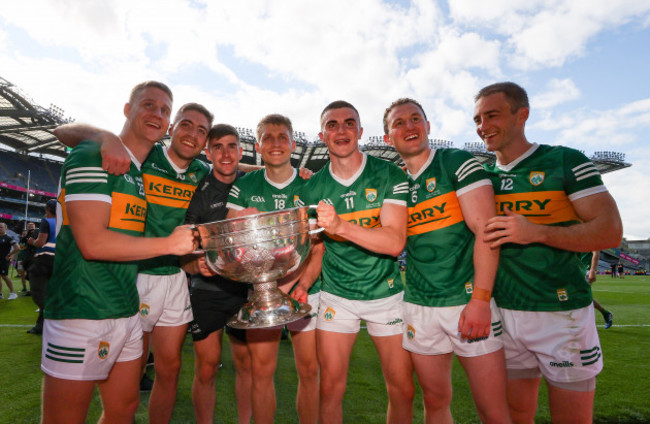 pa-warren-diarmuid-oconnor-jack-barry-sean-oshea-tadhg-morley-and-stephen-obrien-celebrate-with-the-sam-maguire-cup