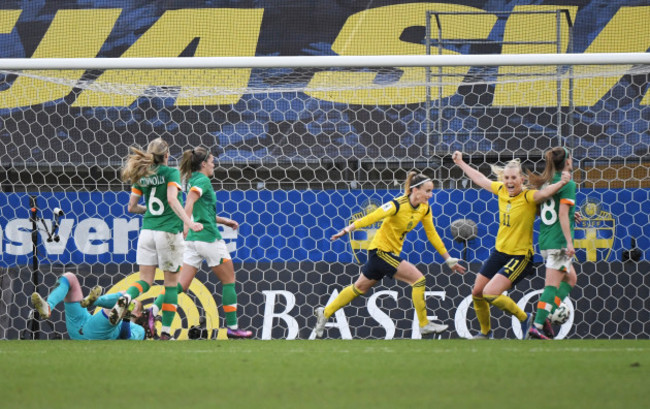 kosovare-asllani-celebrates-scoring-the-equalising-goal