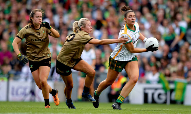 maire-oshaughnessy-and-niamh-carmody