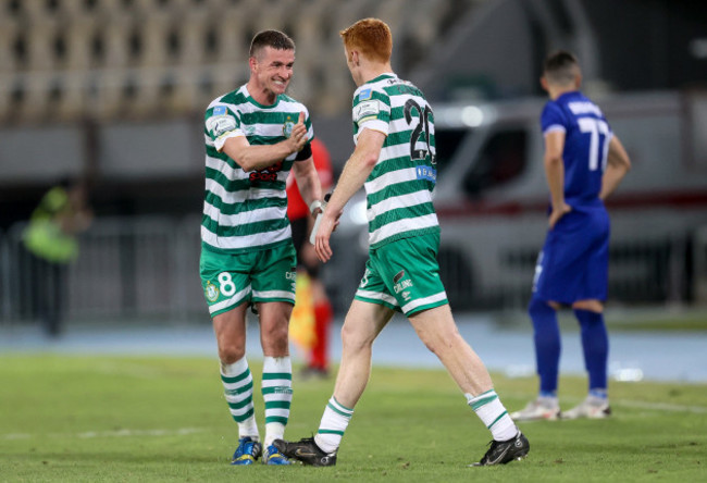 ronan-finn-celebrates-with-rory-gaffney-after-he-scored-a-goal