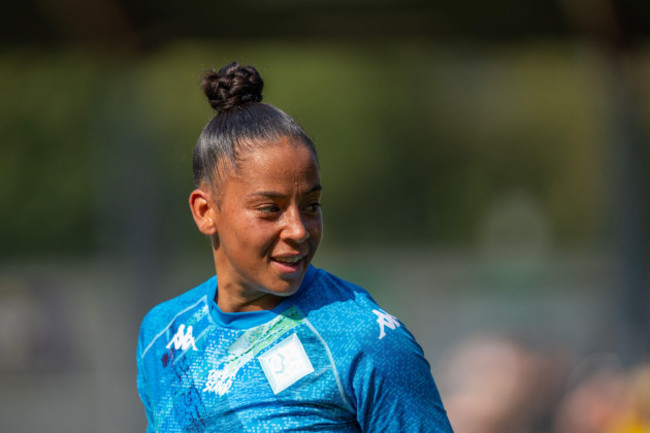 dartford-uk-05th-sep-2021-goalscorer-rianna-jarrett-9-london-city-lionesses-during-the-fa-womens-championship-match-between-london-city-lionesses-and-crystal-palace-at-princes-park-dartford-en