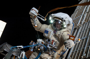iss-40-eva-2-a-oleg-artemyev