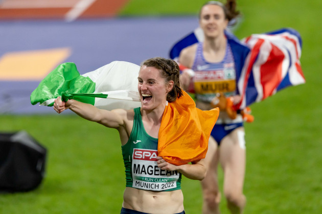 ciara-mageean-celebrates-after-finishing-2nd-with-1st-place-finisher-laura-muir-in-the-background