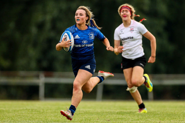 aoife-dalton-makes-a-break-to-score-a-try