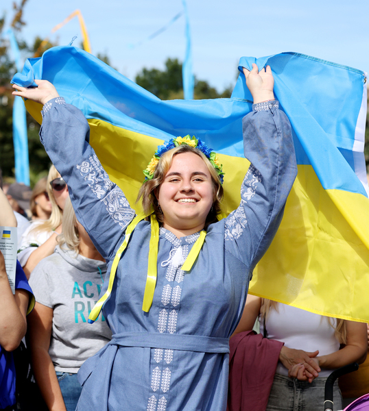 Ukraine Independence day 584