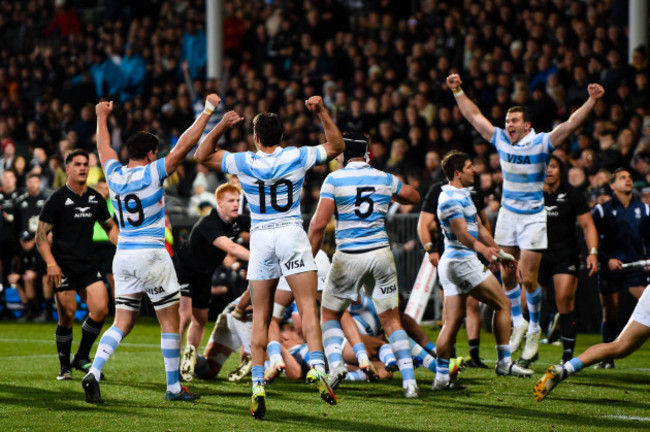 argentina-players-celebrate-after-winning-s