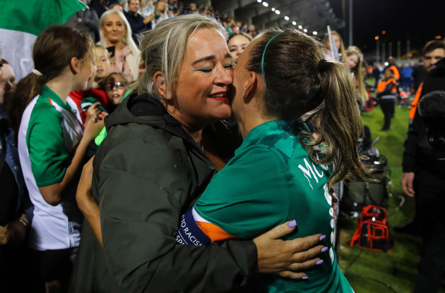 katie-mccabe-celebrates-with-her-mother-sharon