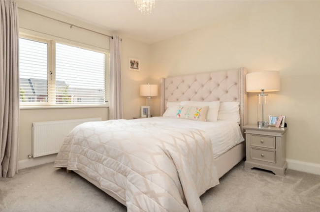 Screenshot 2022-09-02 at 23.18.24