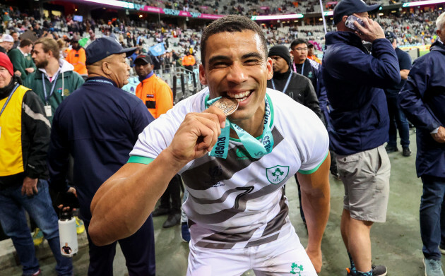 jordan-conroy-celebrates-with-his-medal