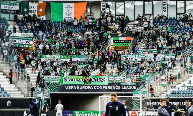 shamrock-rovers-fans