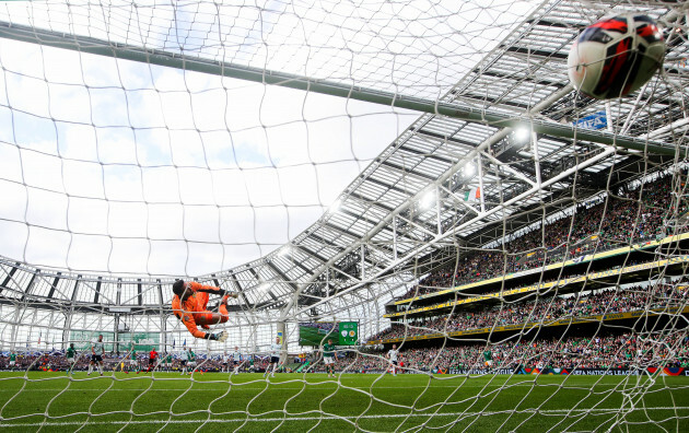 michael-obafemi-scores-his-sides-third-goal-past-goalkeeper-craig-gordon