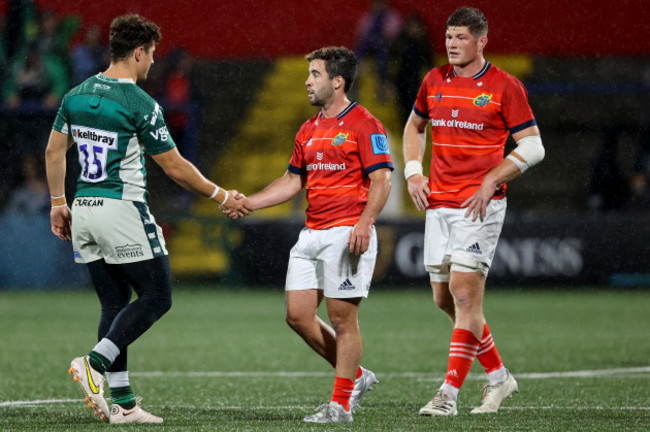 henry-arundell-shakes-hands-after-the-game-with-paddy-patterson