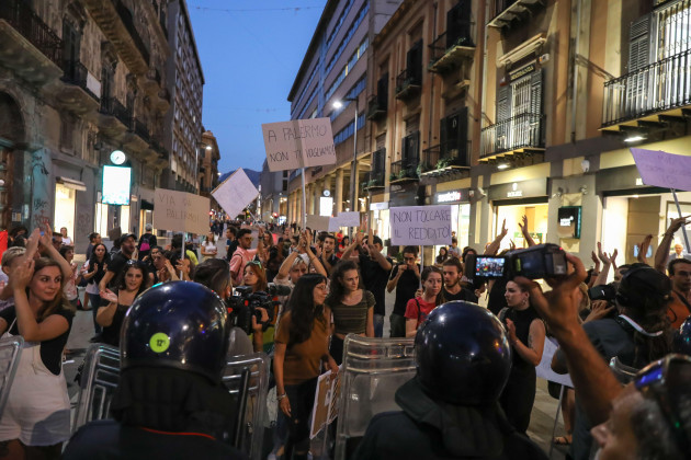 palermo-italy-20th-sep-2022-9202022-demonstration-against-giorgia-meloni-and-fascist-party-in-palermo-photo-by-antonio-melitapacific-presssipa-usa-credit-sipa-usaalamy-live-news