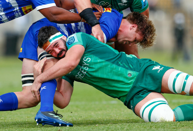 paul-boyle-tackles-evan-roos