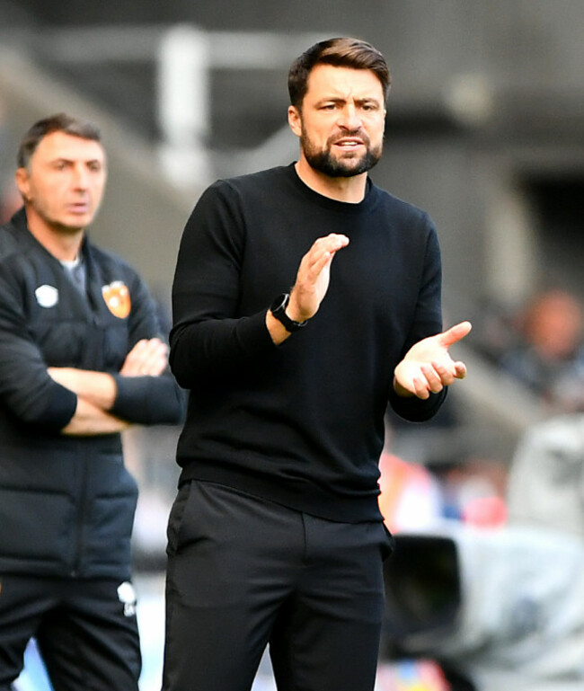 swansea-city-v-hull-city-sky-bet-championship-swansea-com-stadium