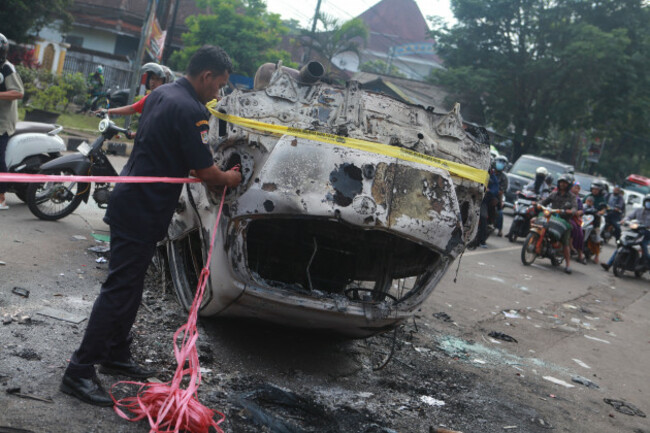 indonesia-malang-football-match-stampede-clash-casualties