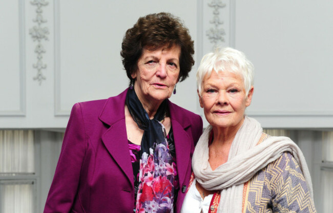 philomena-photocall-57th-bfi-london-film-festival-philomena-lee-and-dame-judi-dench-at-the-claridges-hotel-in-london