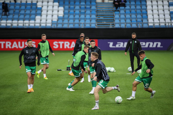 rovers-players-during-the-warm-up