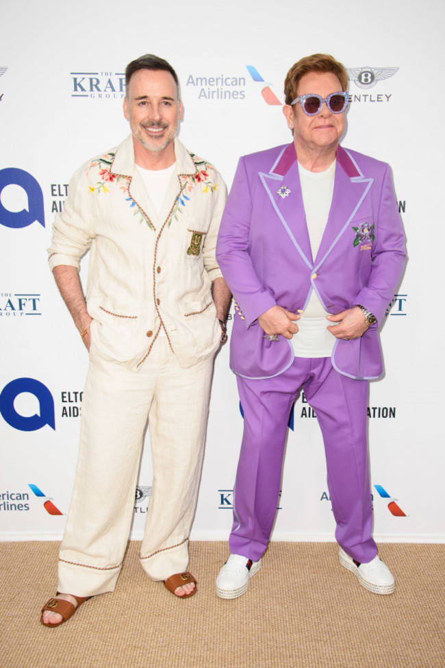 elton-john-aids-foundation-a-midsummer-party-antibes