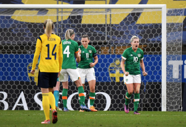 louise-quinn-katie-mccabe-and-denise-osullivan-celebrate-a-decision