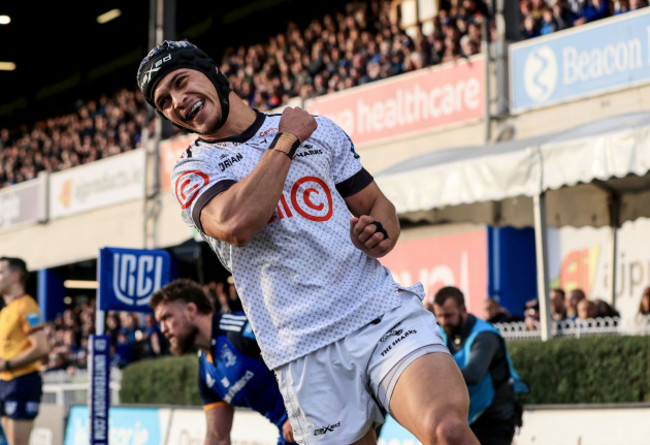 thaakir-abrahams-celebrates-after-scoring-a-try