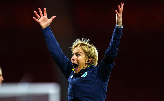 vera-pauw-celebrates-her-side-qualifying-for-the-world-cup
