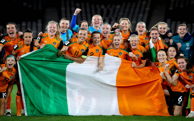 ireland-celebrate-qualifying-for-the-world-cup