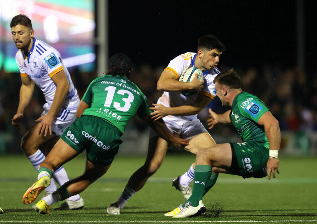 Jimmy O'Brien a affaire à Byron Ralston et David Huxshaw