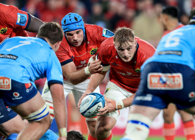 tadhg-beirne-and-gavin-coombes