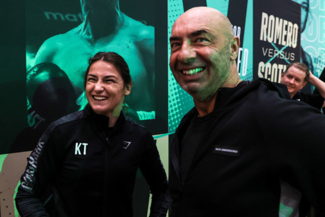 katie-taylor-with-her-dad-pete