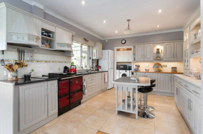 Screenshot 2022-10-28 at 08.27.02