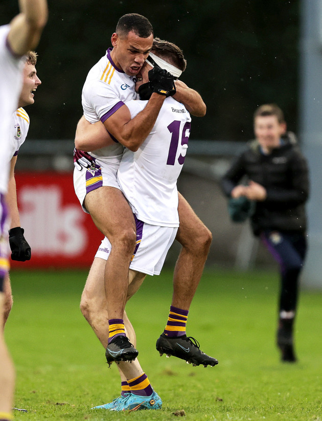 shane-walsh-celebrates-at-the-final-whistle-with-craig-dias