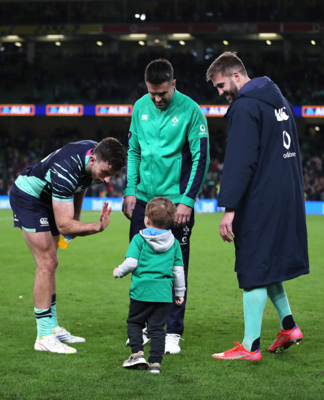 stuart-mccloskey-son-arlo-gives-a-high-five-to-hugo-keenan