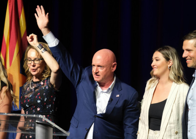 midterm-elections-2022-arizona-senate-kelly