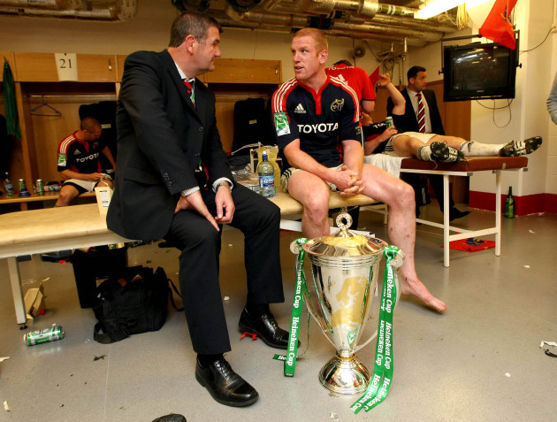 jerry-holland-with-paul-oconnell-in-the-changing-room-with-the-heineken-cup-trophy