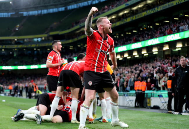 mark-connolly-celebrates-shane-mceleney-scoring-his-sides-third-goal