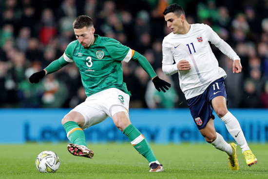 matt-doherty-and-mohamed-elyounoussi