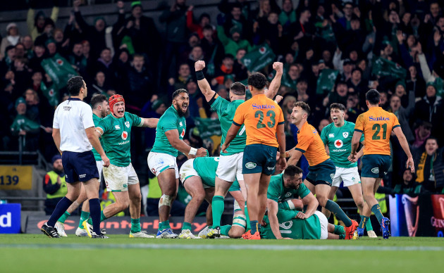 ireland-celebrate-at-the-final-whistle