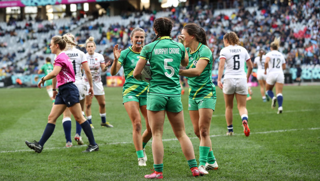 amee-leigh-murphy-crowe-celebrates-scoring-a-try