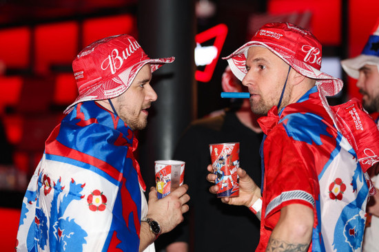 england-fans-at-the-budweiser-fan-festival-london-at-outernet-during-a-screening-of-the-fifa-world-cup-group-b-match-between-england-and-the-usa-picture-date-friday-november-25-2022