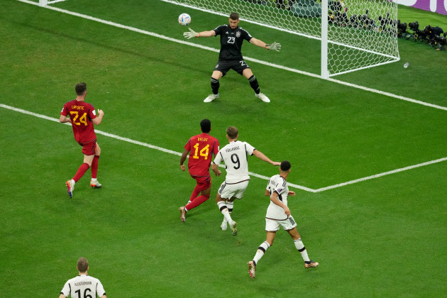 Испания-Германия-ФИФА-чемпионат мира-2022-группа-э-аль-байт-стадион