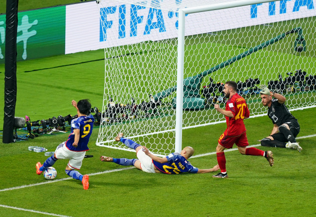 Япония-срещу Испания-Световно първенство-2022-Група-Халифа-Международен-Стадион