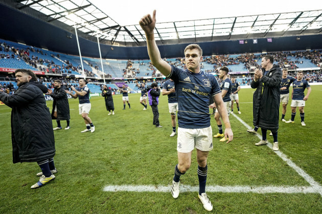 Gary Ringrose célèbre après le match