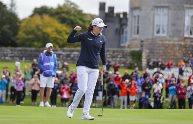 leona-maguire-on-the-18th-hole