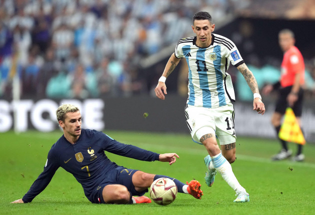 argentinas-angel-di-maria-right-and-frances-antoine-griezmann-battle-for-the-ball-during-the-fifa-world-cup-final-at-lusail-stadium-qatar-picture-date-sunday-december-18-2022