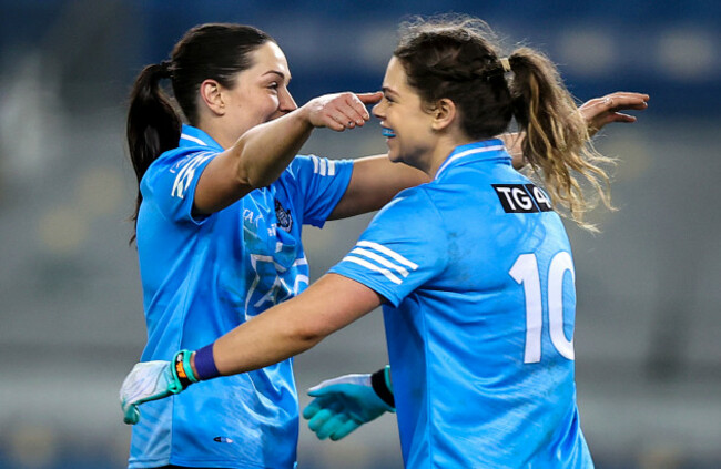 sinead-goldrick-and-noelle-healy-celebrate-at-the-final-whistle
